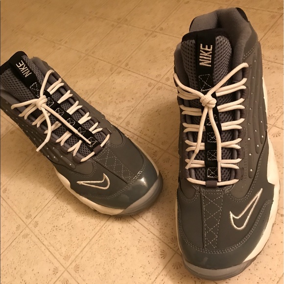 Nike Other - Ken Griffeys size 8.5